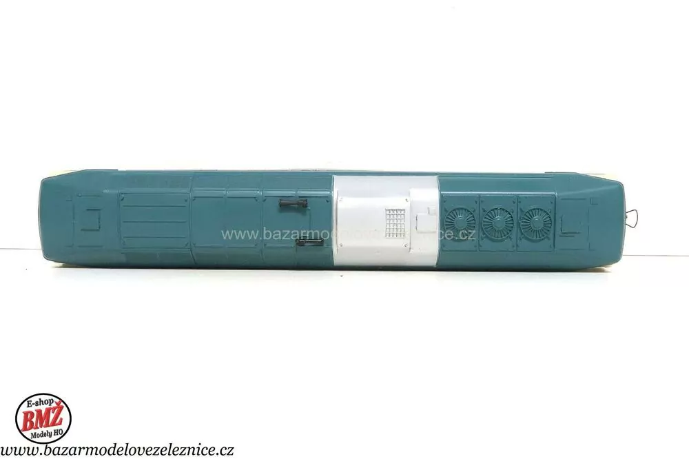 Piko DDR - Dieselová lokomotiva BR 130 005 DR - HO