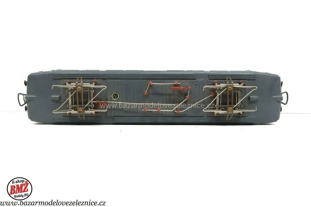 Piko DDR - DC - Elektrická lokomotiva E 11 022 DR - HO