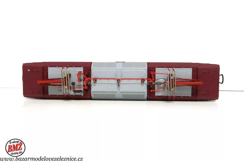Nové Piko - DSS - Elektrická lokomotiva BR 230 002 DR - HO