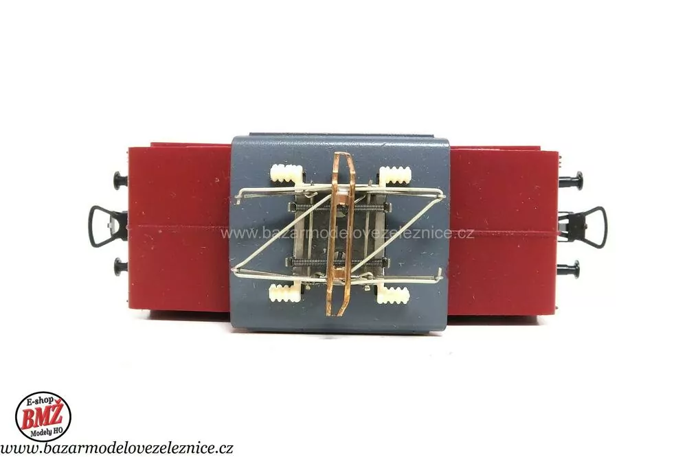 PIKO DDR - DC - Elektrická lokomotiva E 69 05 DB -HO
