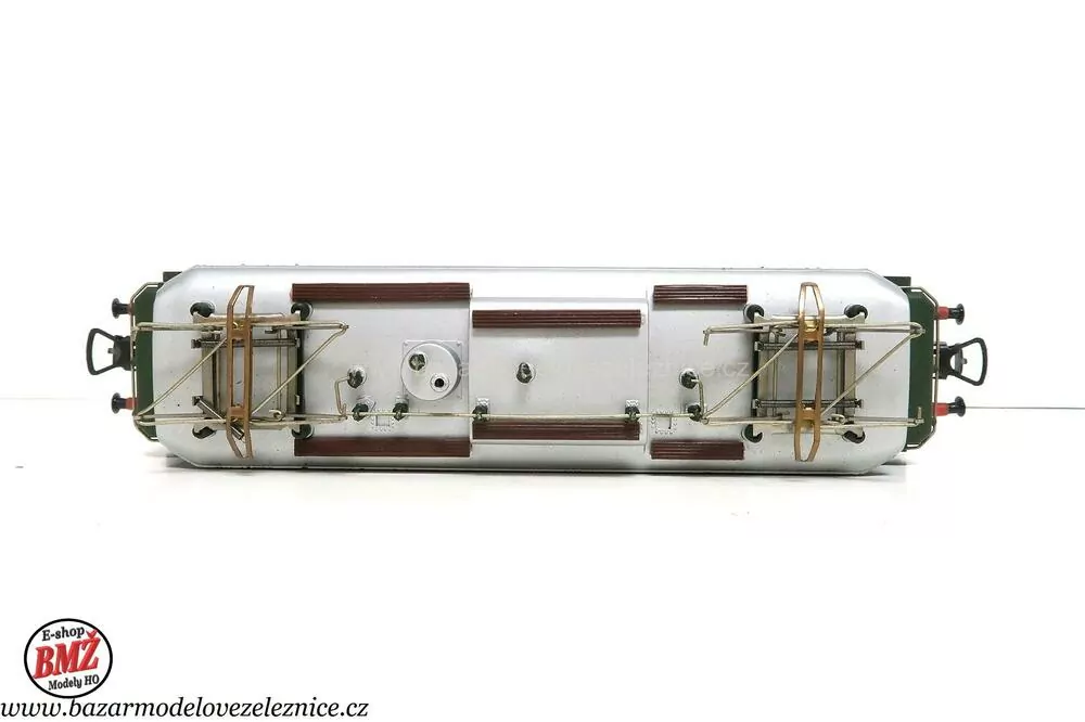 PIKO DDR - DC - Elektrická lokomotiva BR 244 068 DR -HO