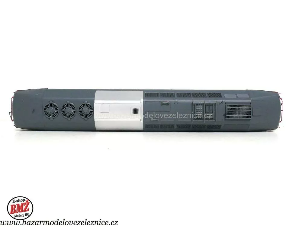 Brawa - DSS - Dieselová lokomotiva BR 232 371 DR - HO