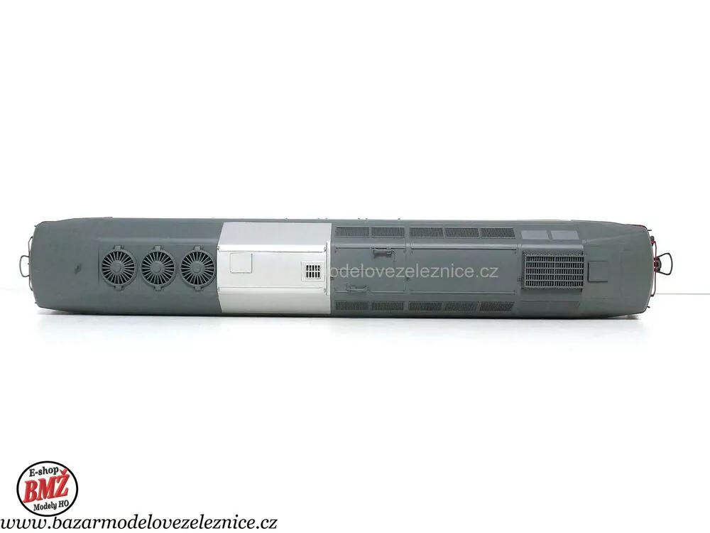 Brawa - DSS - Dieselová lokomotiva BR 132 497 DR - HO