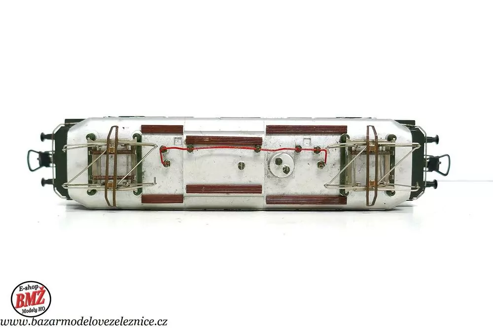 PIKO DDR - DC - Elektrická lokomotiva E 44 087 DR -HO