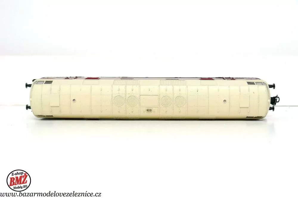 Tillig - DSS - Dieselová lokomotiva V 180 314 DR - TT