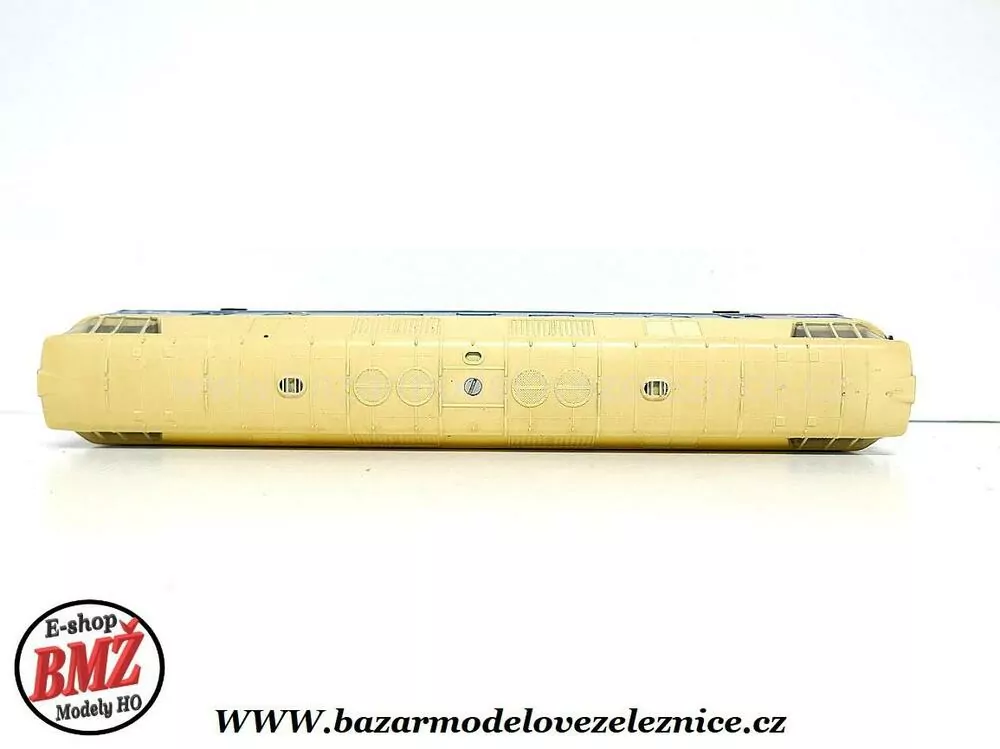 Piko DDR - DC - Dieselová lokomotiva BR 118 059 DR - HO