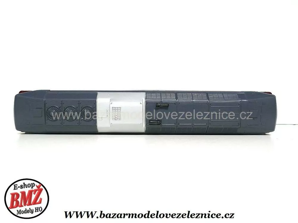 Piko DDR - DC - Dieselová lokomotiva BR 130 005 DR - HO