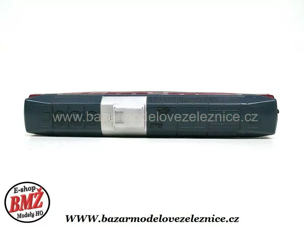 Piko DDR - DC - Dieselová lokomotiva BR 130 005 DR - HO