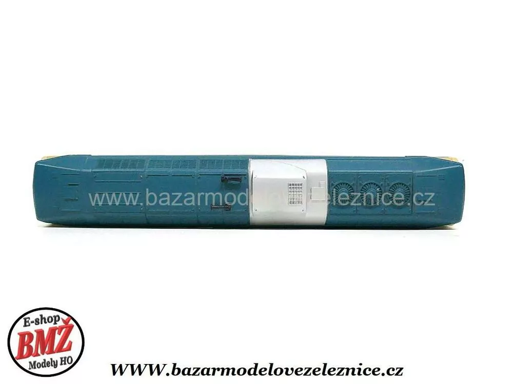 Piko DDR - DC - Dieselová lokomotiva BR 130 005 DR - HO
