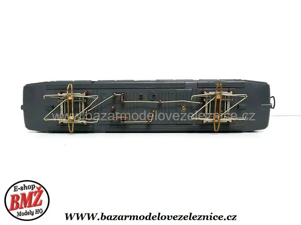 Piko DDR - DC - Elektrická lokomotiva E 11 022 DR - HO