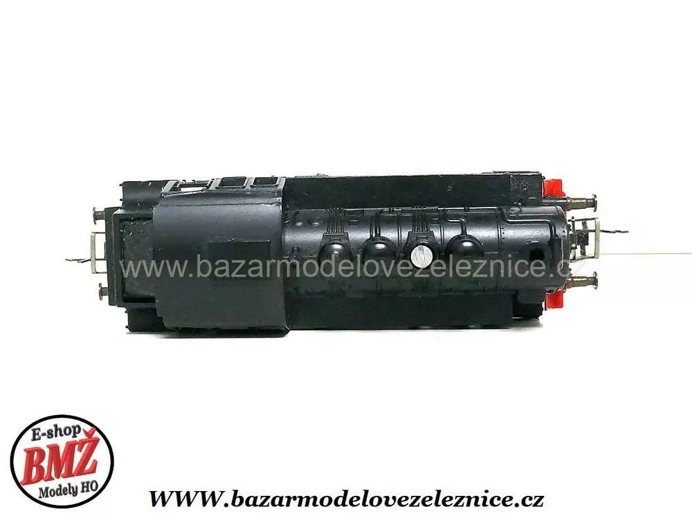 Zeuke - DC - Parní lokomotiva BR 81 001 DR - TT
