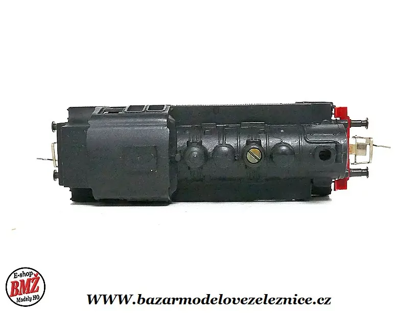 Zeuke - DC - Parní lokomotiva BR 81 001 DR - TT