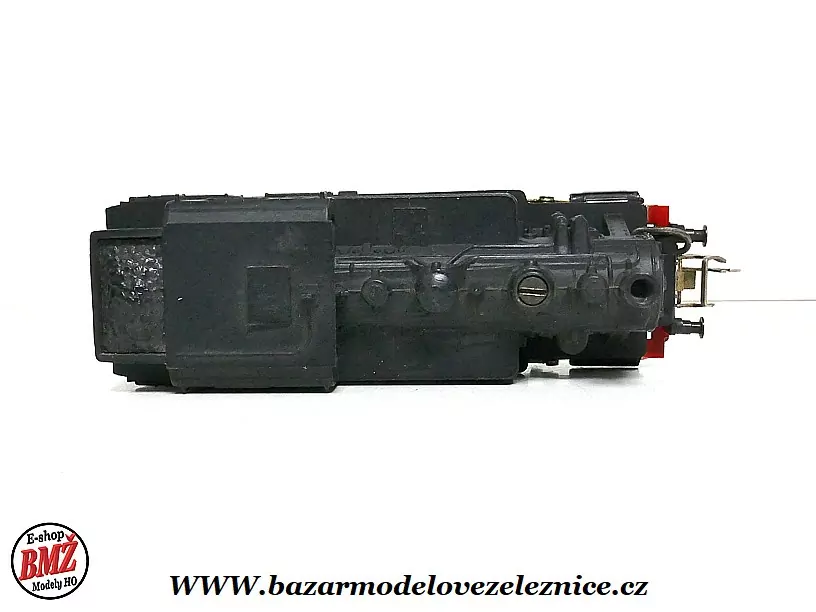 Zeuke - Parní lokomotiva BR 92 6582 DR - TT