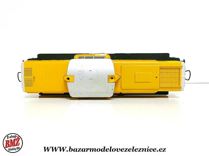Roco - DC - Dieselová lokomotiva BR 211 WIEBE DB - HO