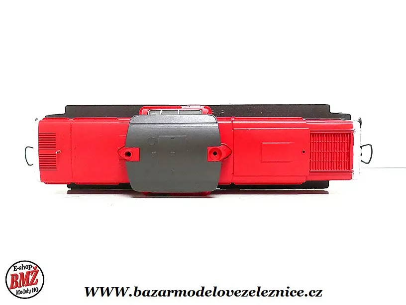 Roco - DSS - Dieselová lokomotiva BR 211 061  DB - HO