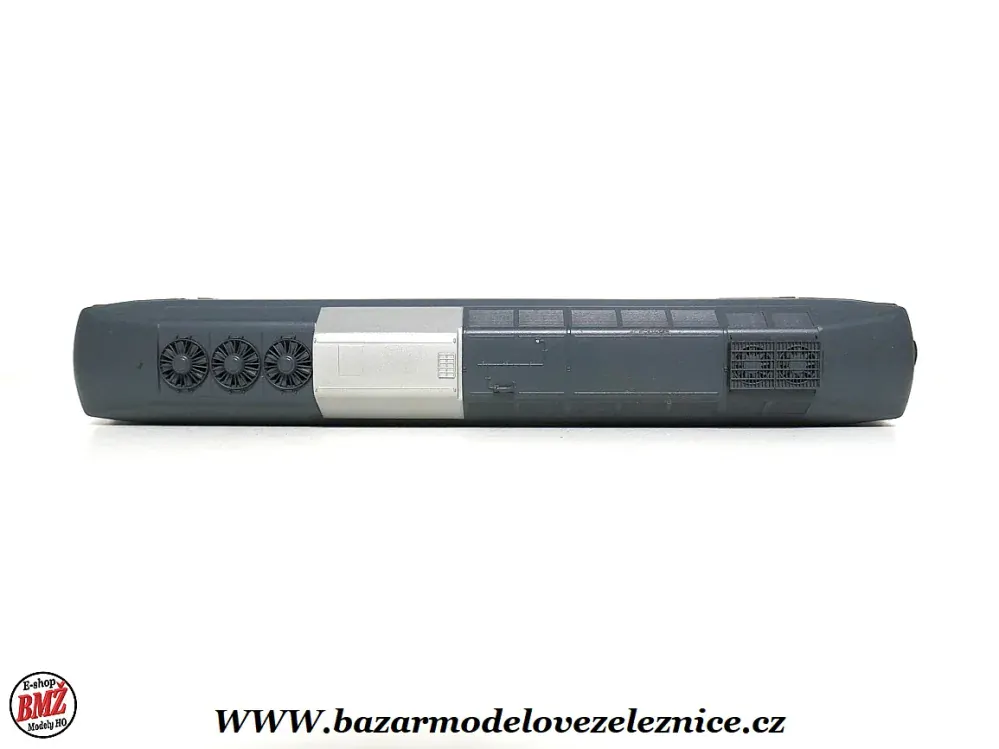 Roco - DCC - Dieselová lokomotiva BR 132 087 DR - HO