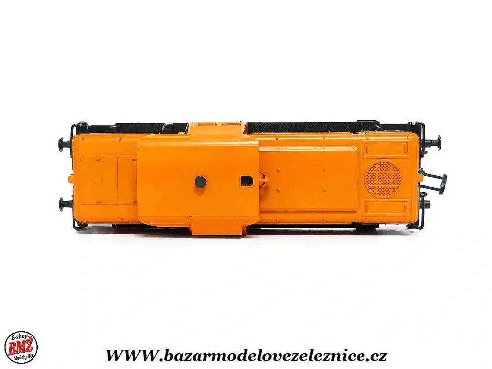 Piko DDR - DC - Dieselová lokomotiva BR 106 256 DR - HO