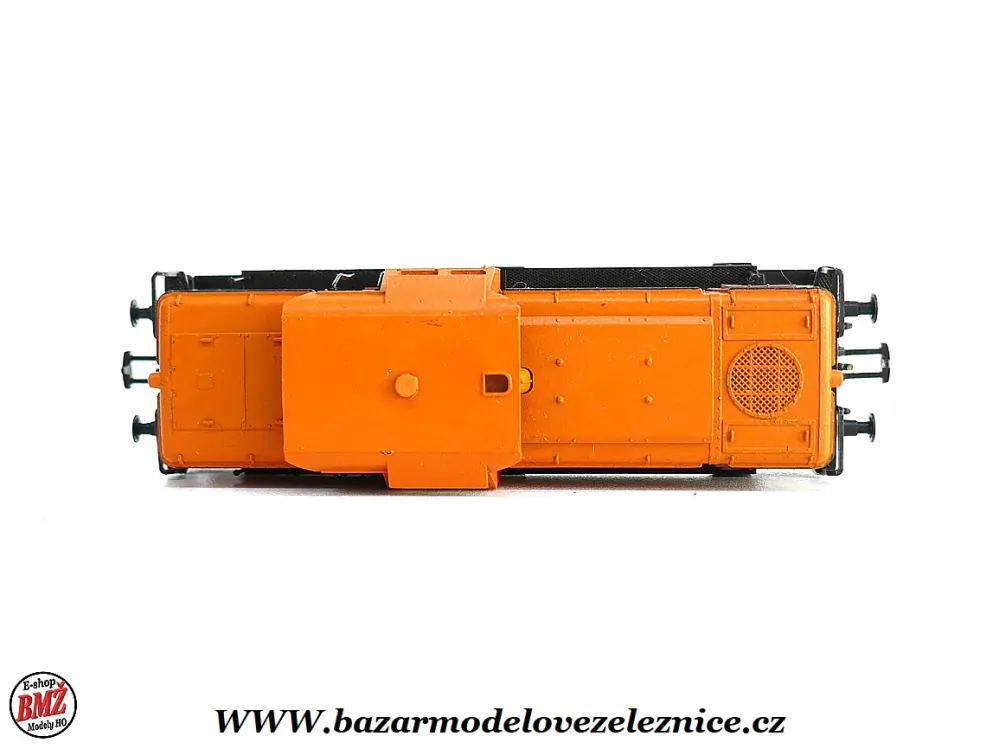 Piko DDR - DC - Dieselová lokomotiva BR 106 256 DR - HO
