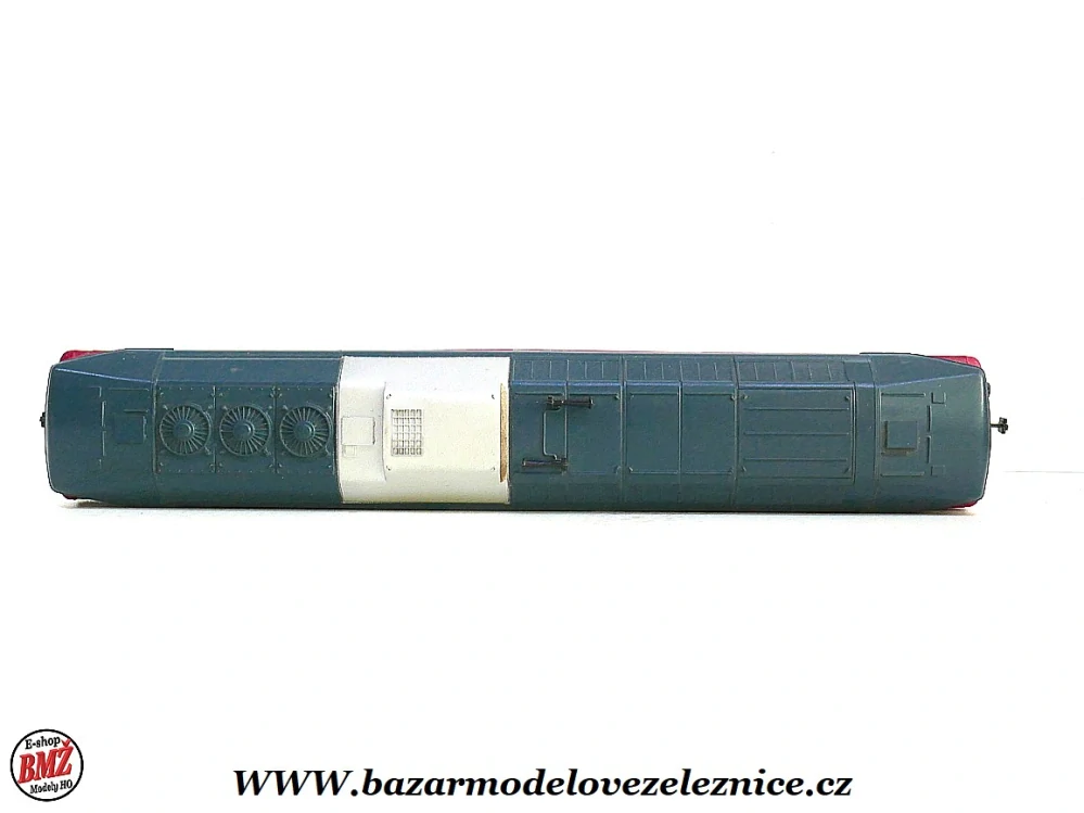 Piko DDR - DCC - Dieselová lokomotiva BR 130 005 DR - HO