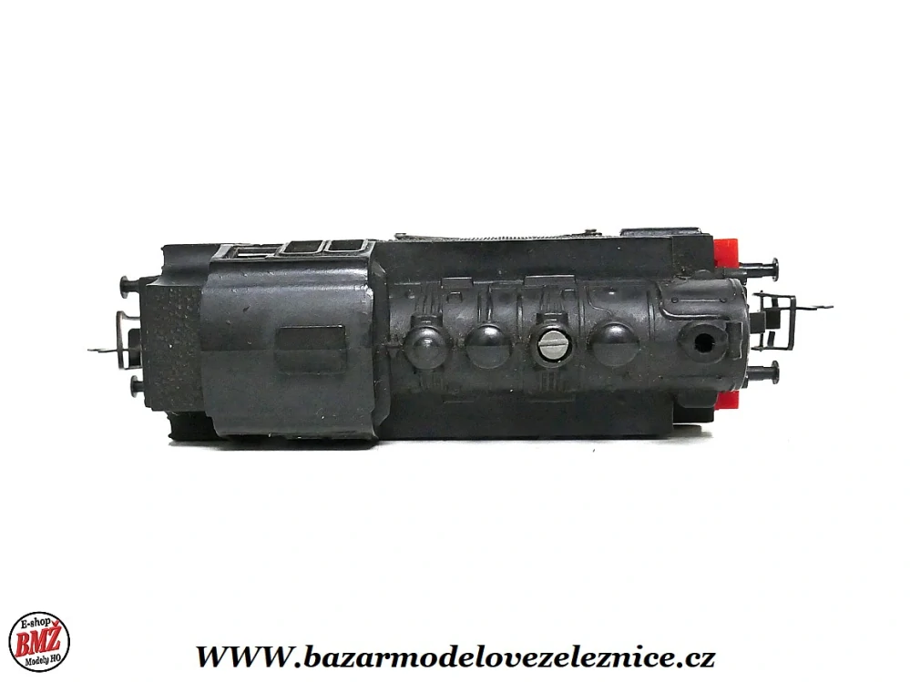 Zeuke - DC - Parní lokomotiva BR 81 001 DR - TT