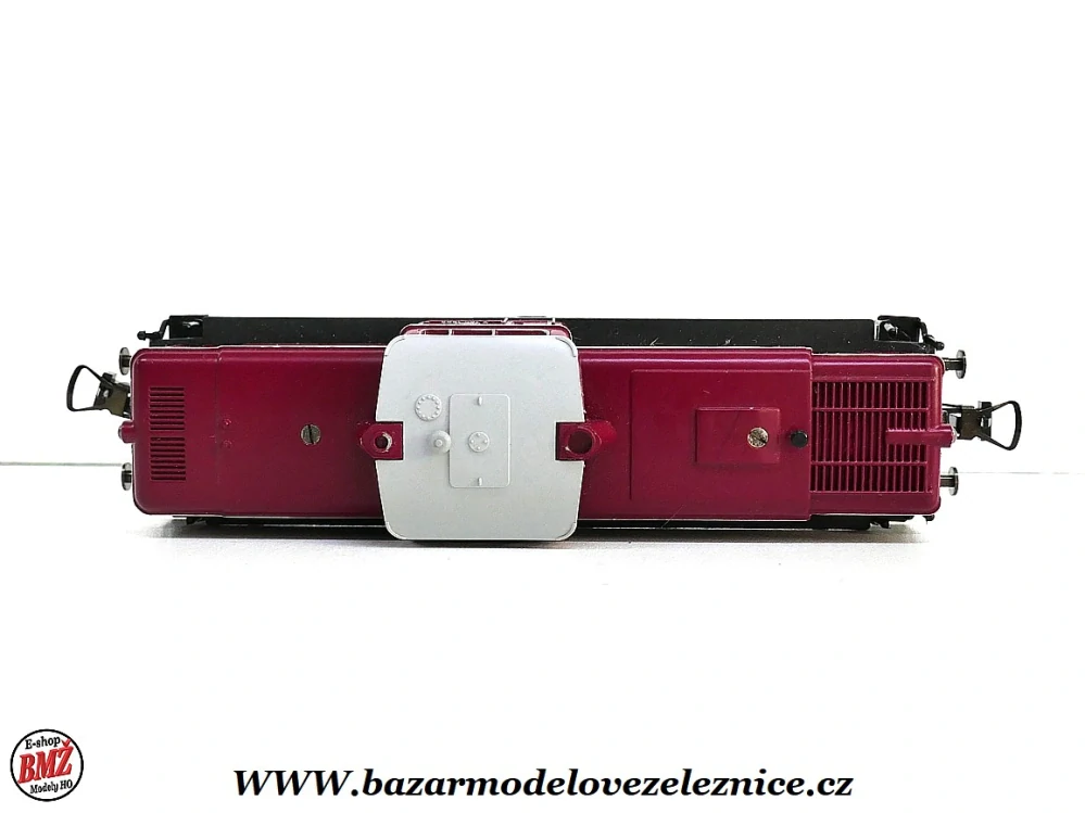 Trix - DC - Dieselová lokomotiva V 100 1009 DB - HO