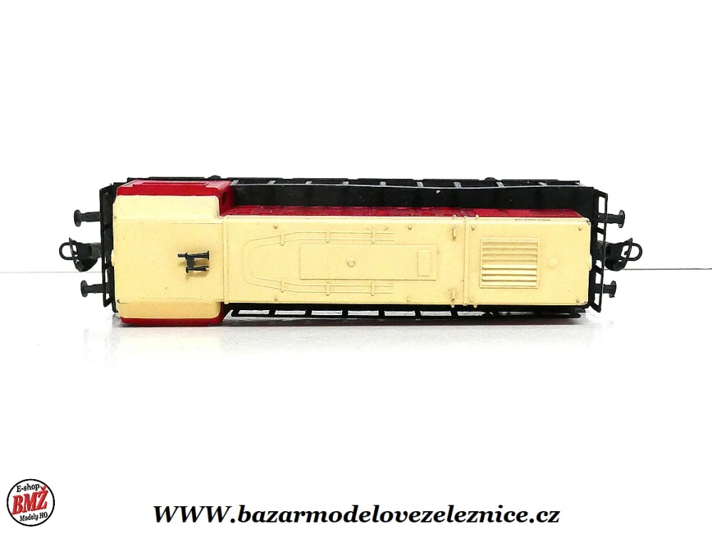 BTTB - Dieselová lokomotiva BR 107 001 DR - TT