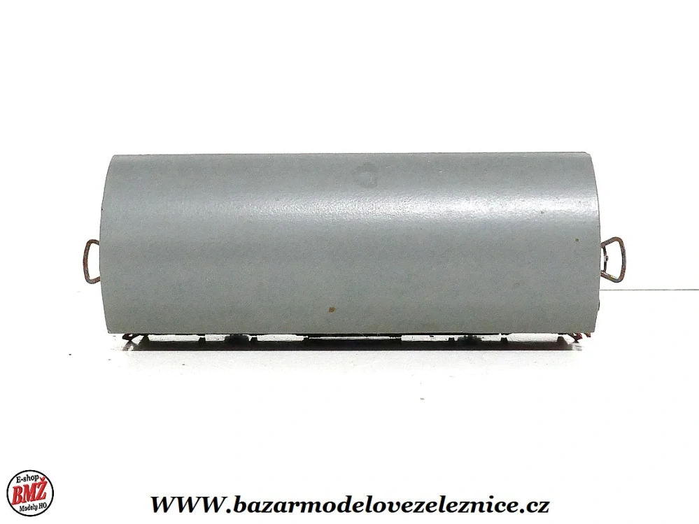 Piko DDR - Nákladní vůz DR na zvířectvo -  HO