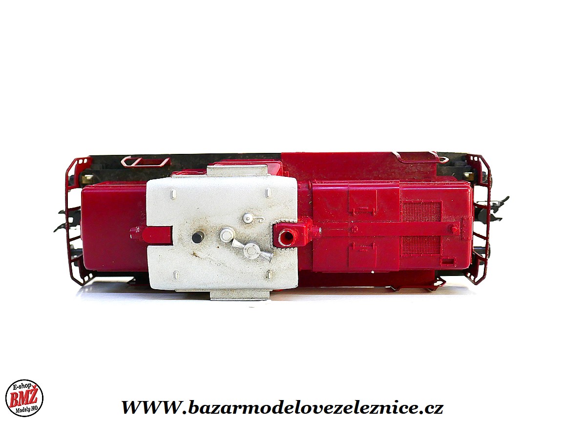 FLEISCHMANN - DC - Dieselová lokomotiva BR 261 199 DB - HO