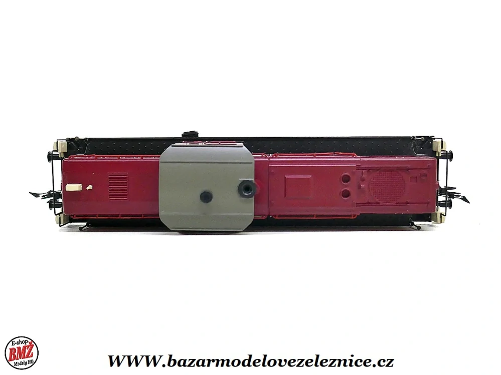 Roco  - DSS - Dieselová lokomotiva V 90 066 DB - HO