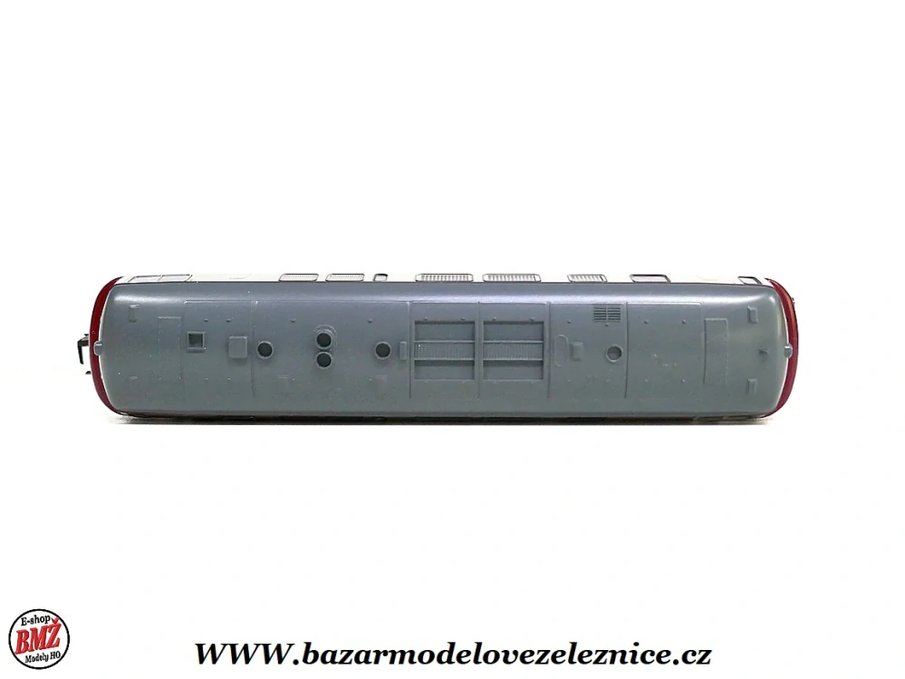 Roco museum edition  - DCC - Dieselová lokomotiva V 160 003 DB - HO