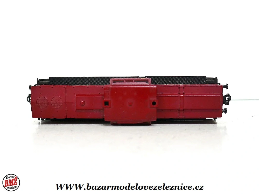 BTTB - Dieselová lokomotiva BR 110 104 DR - TT
