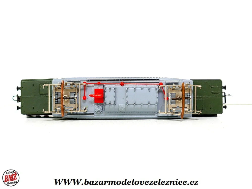 BTTB - Elektrická lokomotiva E 94 065 DR - TT