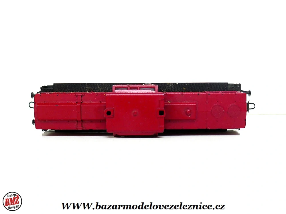 BTTB - Dieselová lokomotiva BR 110 104 DR - TT