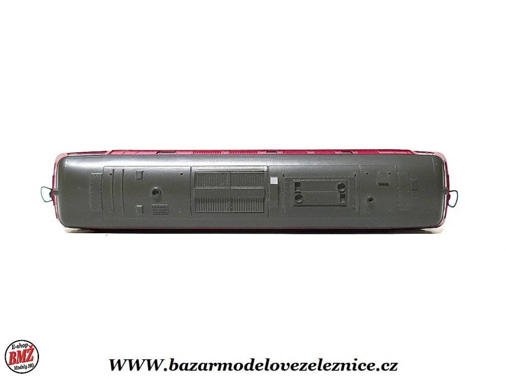 Roco - DSS - Dieselová lokomotiva BR 215 060 DB - HO