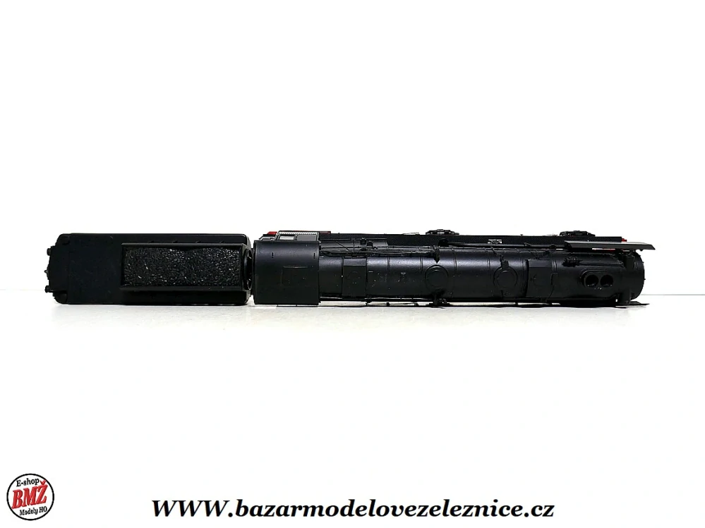 Marklin Hamo - DC - Parní lokomotiva BR 53 0001 DR - HO