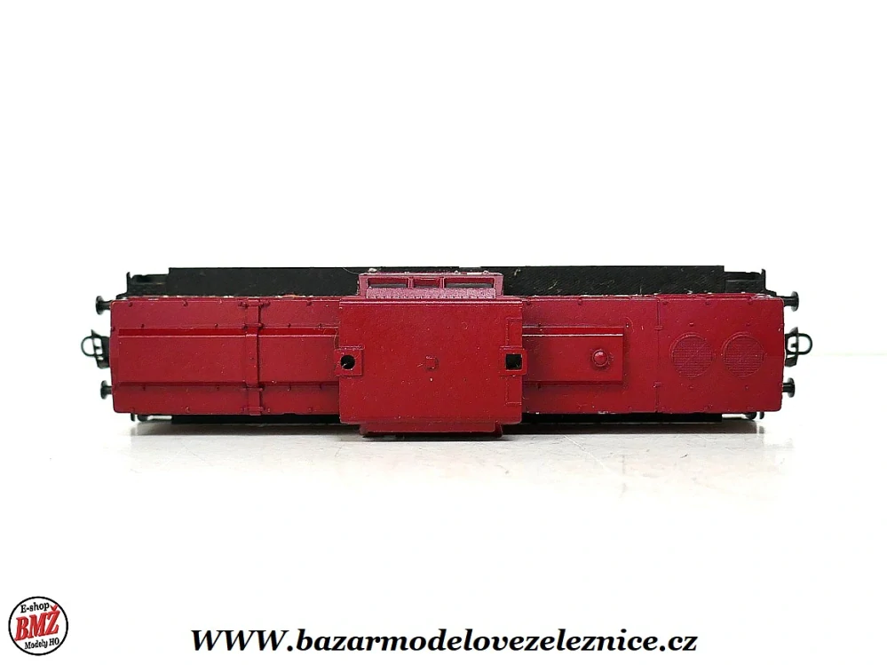 BTTB - Dieselová lokomotiva BR 110 104 DR - TT