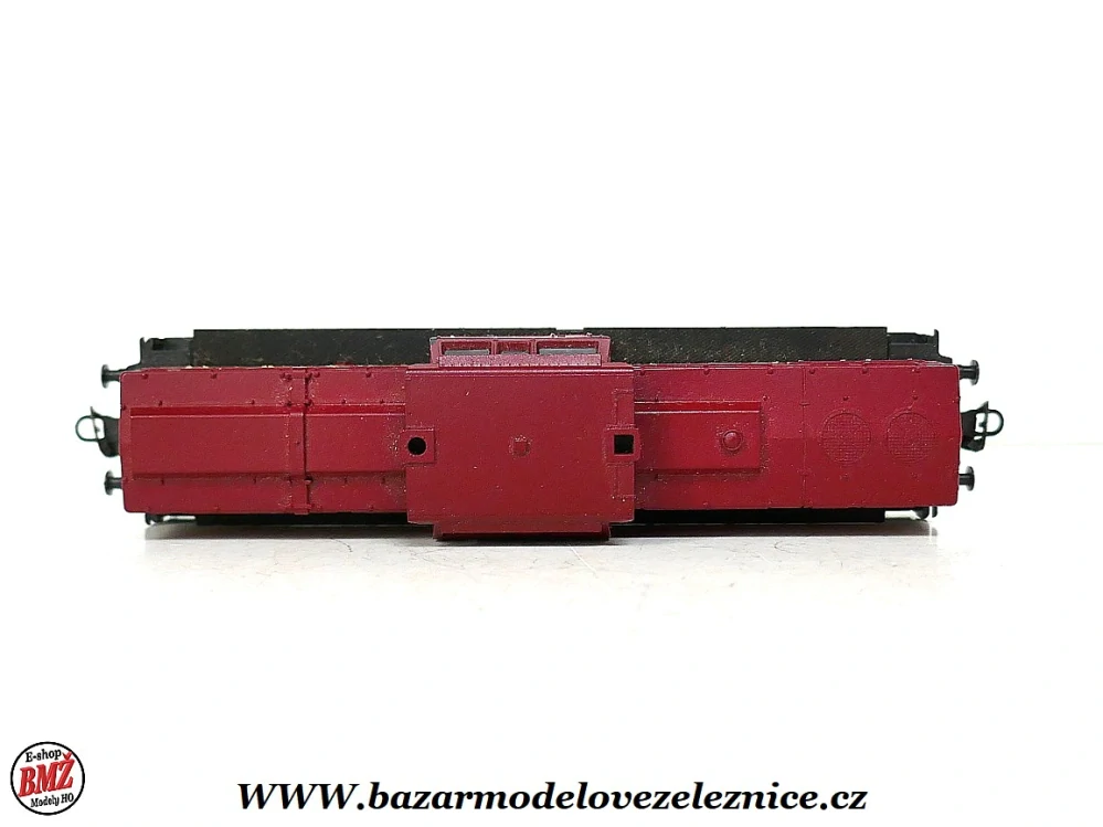 BTTB - Dieselová lokomotiva BR 110 104 DR - TT