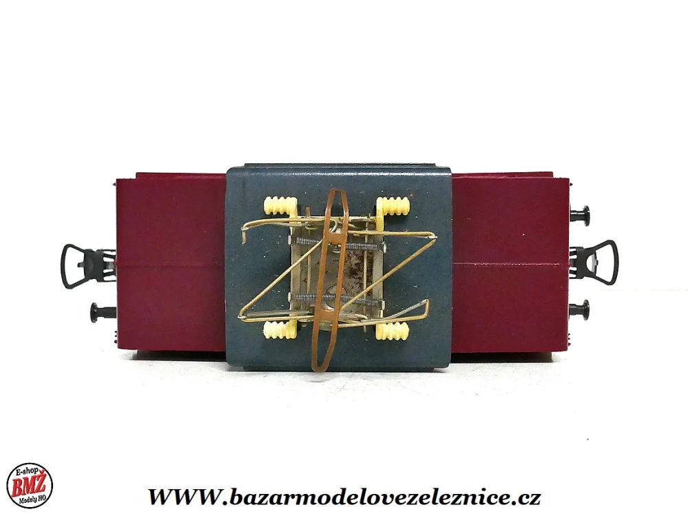 PIKO DDR - DC - Elektrická lokomotiva E 69 05 DB -HO