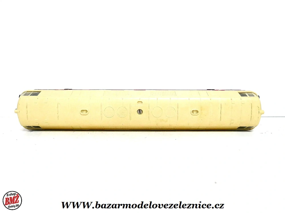 Piko DDR - DC - Dieselová lokomotiva BR 118 142 DR - HO