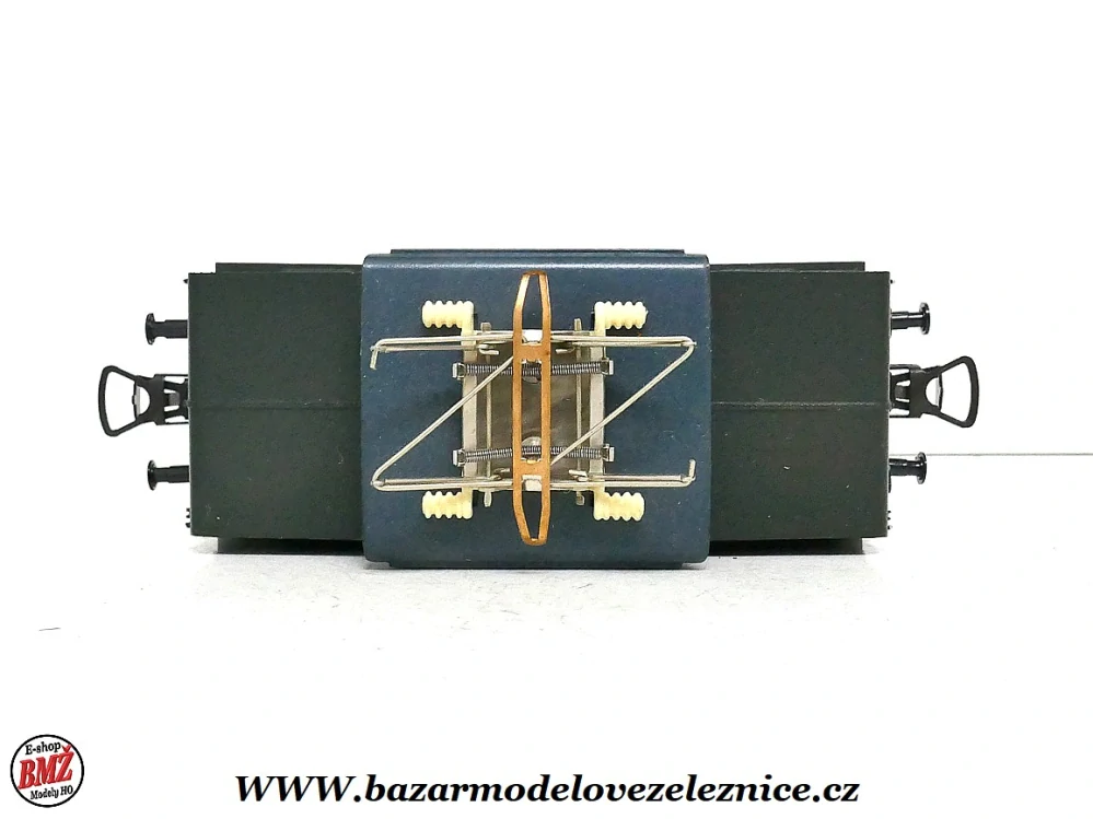 PIKO DDR - DC - Elektrická lokomotiva E 69 05 DR -HO