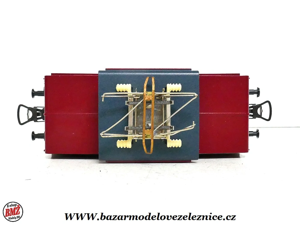 PIKO DDR - DC - Elektrická lokomotiva E 69 05 DB -HO