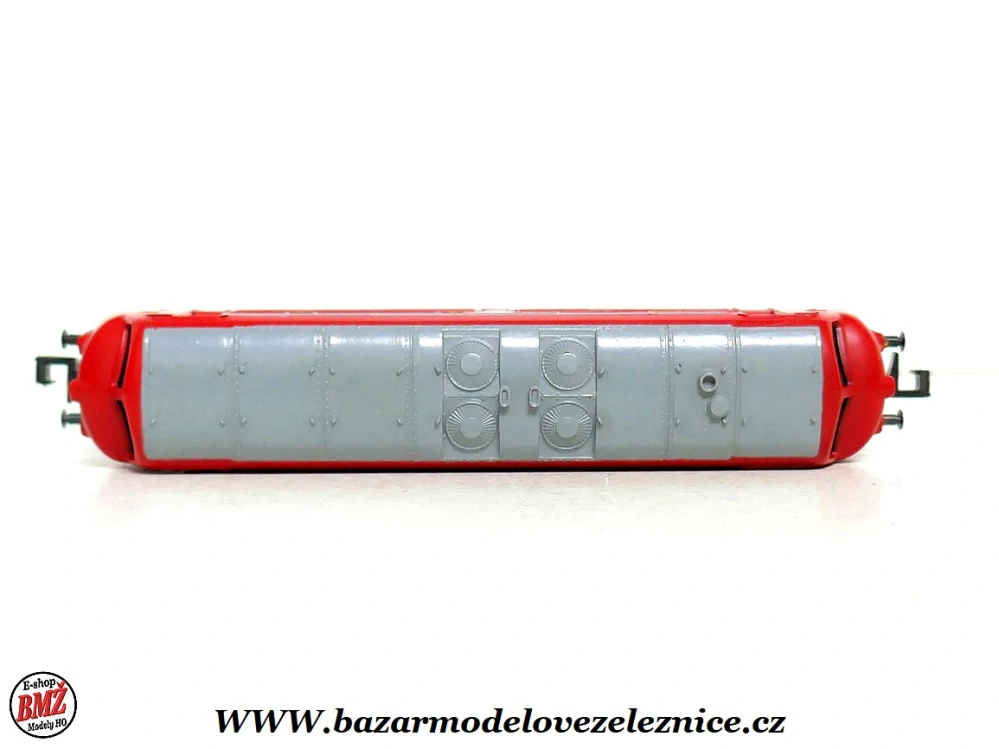 Piko DDR - DC - Dieselová lokomotiva M 61 007 MÁV - N