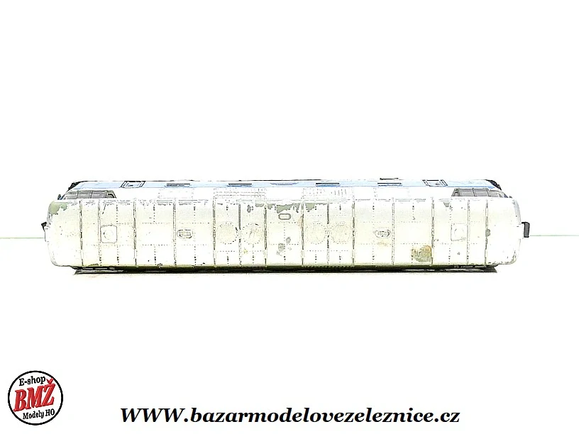 Piko DDR - DC - Dieselová lokomotiva V 180 DR- N