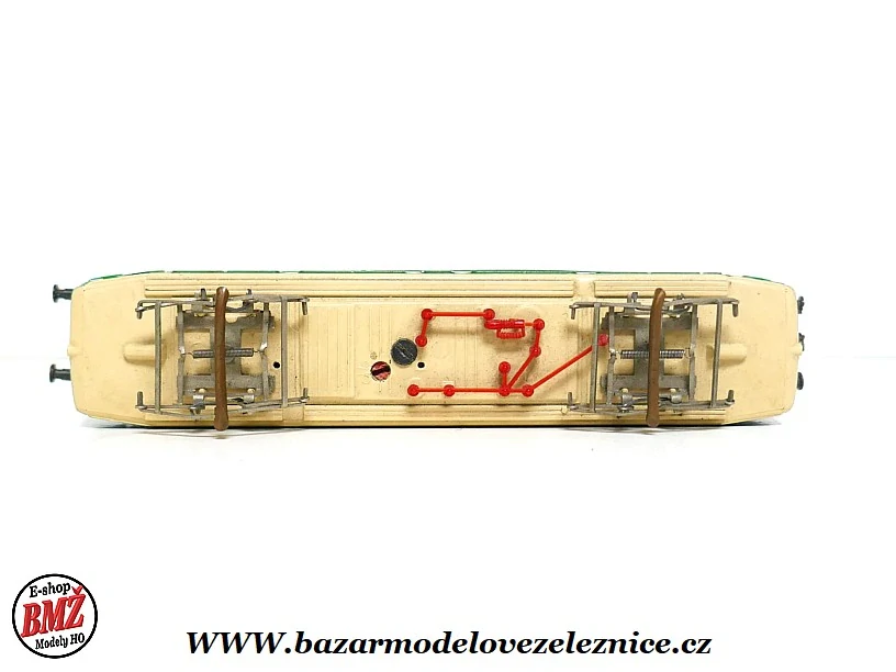 Zeuke - Elektrická lokomotiva BR 242 035 DR - TT