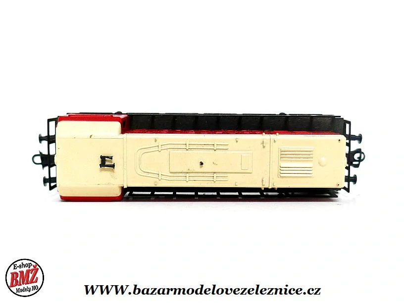 BTTB - Dieselová lokomotiva BR 107 001 DR - TT