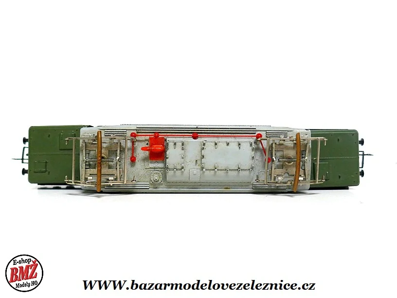 Zeuke - Elektrická lokomotiva E 94 065DR - TT