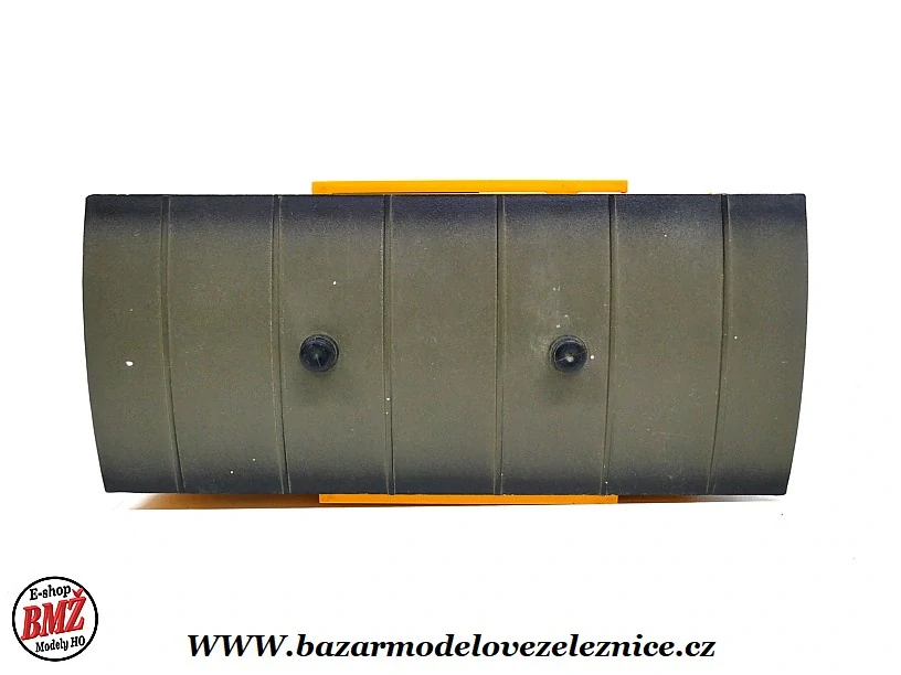 LGB - Uzavřený vůz Cardinál - G