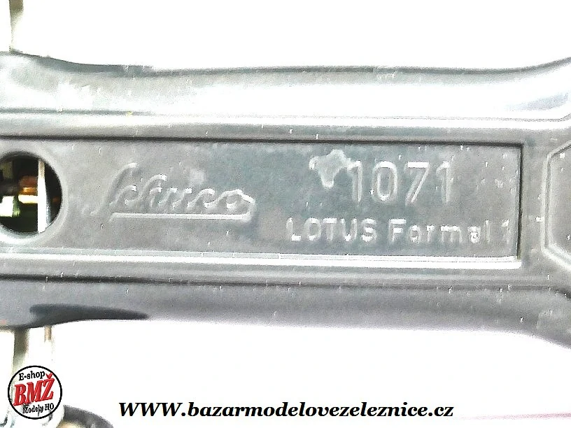 Schuco 1071 - Lotus na klíček