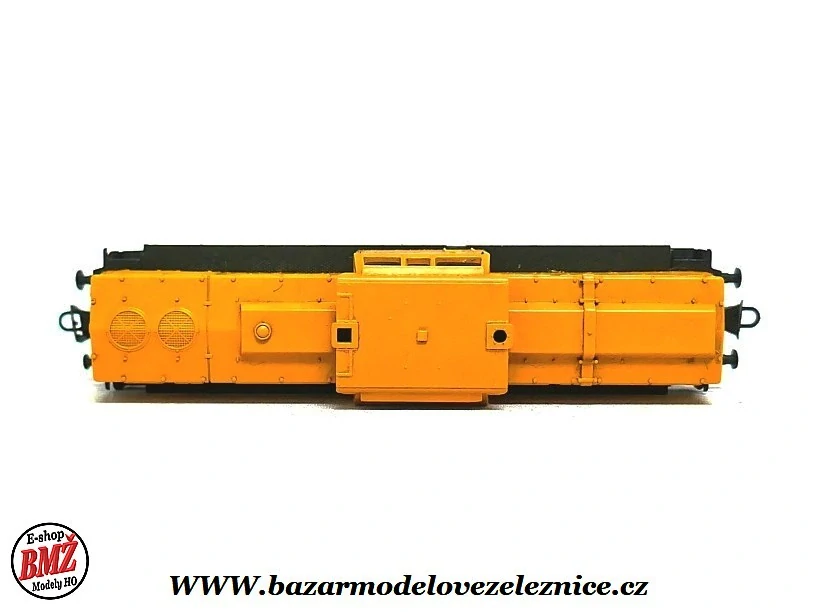 BTTB - Dieselová lokomotiva BR 110 156 DR - TT