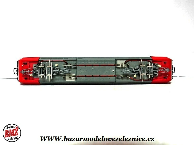 Trix - DCC + ZVUK - Elektrická lokomotiva BR 482 046 SBB Cargo cargo - HO